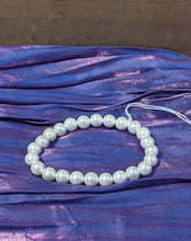 Load image into Gallery viewer, "Pearl Shell" Bracelet