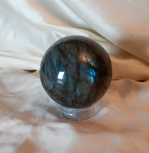 Load image into Gallery viewer, Labradorite Spheres
