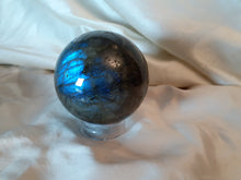 Load image into Gallery viewer, Labradorite Spheres
