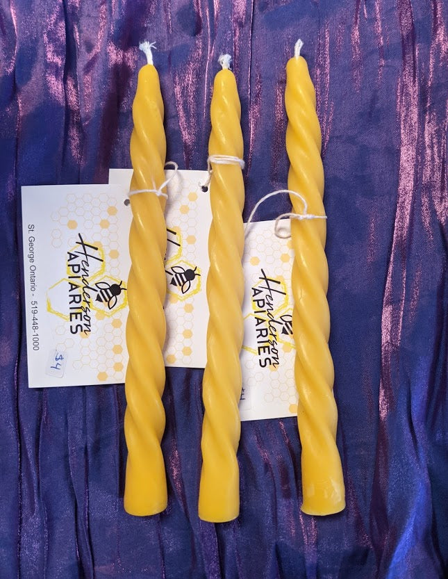 Beeswax Spiral Taper Candle
